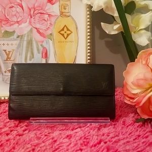 Louis Vuitton Black Epi Leather Long Continental Sarah Wallet.